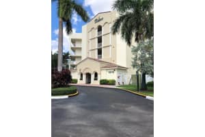 10710 Nw 66th St 210 Doral, FL 33178 - MLS#A11973929