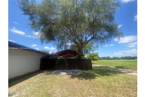 700 Curtiss Pkwy 0 Miami Springs, FL 33166 - MLS#A11973947