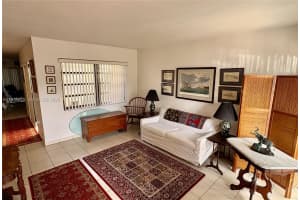 10611 Sw 23rd Ter Miami, FL 33165 - MLS#A11973970