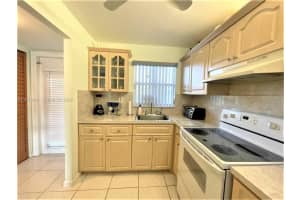 9900 Sunrise Lakes Blvd 210 Sunrise, FL 33322 - MLS#A11973991