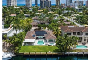 524 Oleander Dr Hallandale Beach, FL 33009 - MLS#A11973998