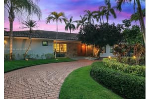 524 Oleander Dr Hallandale Beach, FL 33009 - MLS#A11973998