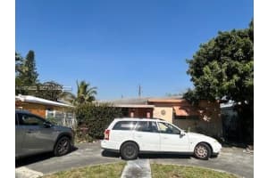 31 Se 7th St, Dania Beach 31 Se 7th St, Dania Beach