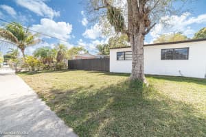 1090 Nw 197th Ter Miami Gardens, FL 33169 - MLS#A11974043
