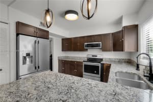 1550 Se Dewberry Ct Port Saint Lucie, FL 34952 - MLS#A11974078