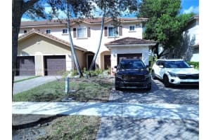MLS# A11974089, Tamarac, Florida 33321