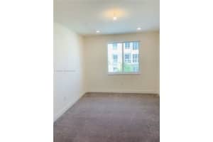 6410 Nw 102nd Path 101 Doral, FL 33178 - MLS#A11974105