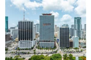 50 Biscayne Blvd 3106, Miami