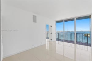 7601 E Treasure Dr. Ph 216 North Bay Village, FL 33141 - MLS#A11974113