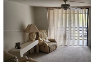 1100 Colony Point Cir 316 Pembroke Pines, FL 33026 - MLS#A11974116