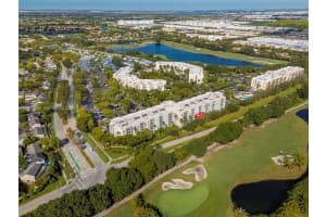 9725 Nw 52nd St 213 Doral, FL 33178 - MLS#A11974130