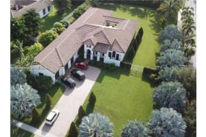 1460 Sw 125th Ave Davie, FL 33325 - MLS#A11974149