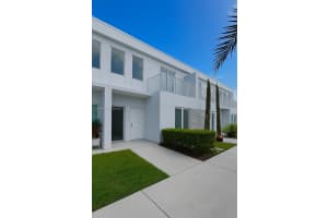 MLS# A11974180, Homestead, Florida 33032