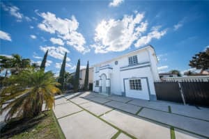 18004 Sw 154th Ave Miami, FL 33187 - MLS#A11974185