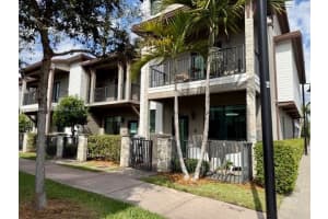 4903 Nw 83rd Path Doral, FL 33166 - MLS#A11974196