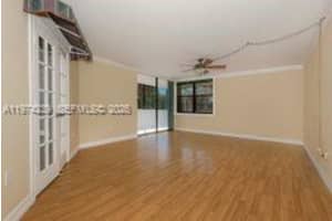 10854 N Kendall Dr #215, Miami, FL 33176, Sold 06/05/26