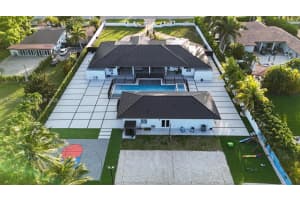 365 Nw 132nd Ave Miami, FL 33182 - MLS#A11974268