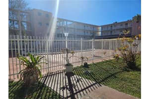 2800 Nw 56th Ave C102 Lauderhill, FL 33313 - MLS#A11974278