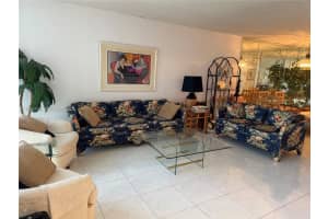 1000 Parkview Dr 1022 Hallandale Beach, FL 33009 - MLS#A11974279