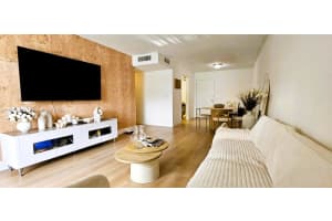 4804 Nw 79th Ave 201, Doral