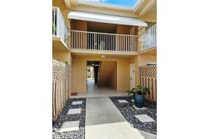 4560 Nw 79 Ave 2h Doral, FL 33166 - MLS#A11974290