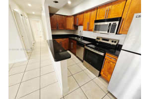 4560 Nw 79 Ave 2h Doral, FL 33166 - MLS#A11974290