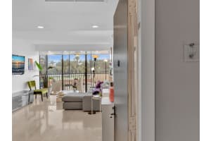 20335 W Country Club Dr 310 Aventura, FL 33180 - MLS#A11974303