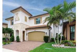 8555 E Baypoint Cir Parkland, FL 33076 - MLS#A11974335