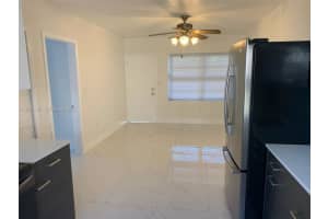 375 E 4th Ave 4, Hialeah