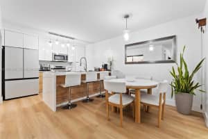 806 Sw 119th Way Davie, FL 33325 - MLS#A11974348