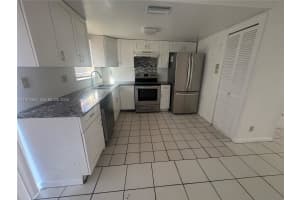 2606 Nw 52nd Ave D15 Lauderhill, FL 33313 - MLS#A11974350