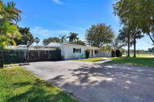 MLS# A11974351, Palmetto Bay, Florida 33157
