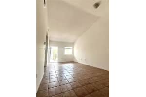 930 Ne 33rd Terr 203 Homestead, FL 33033 - MLS#A11974363