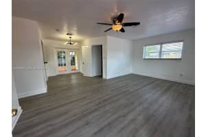 11840 Sw 175th Ter 11840 Miami, FL 33177 - MLS#A11974374