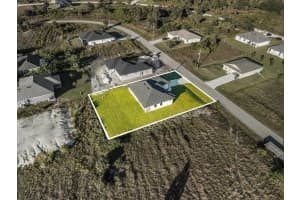 1024 Halby Lehigh Acres, FL 33974 - MLS#A11974375