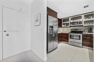 1985 S Ocean Dr Phj Hallandale Beach, FL 33009 - MLS#A11974377