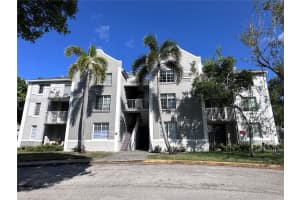 11185 Sw 6th St 303 Pembroke Pines, FL 33025 - MLS#A11974383