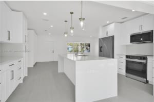 7030 Sw 58th St Miami, FL 33143 - MLS#A11974402