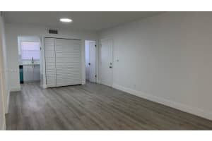 237 Lake Frances Dr 237 West Palm Beach, FL 33411 - MLS#A11974404