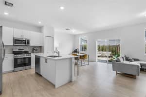 11927 Nw 46th St 11927 Coral Springs, FL 33076 - MLS#A11974411