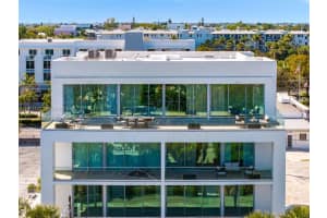 246 NE 6TH AVE , Delray Beach, FL 33483 - MLS#A11974420