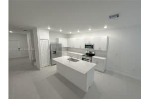 14804 Sw 162nd St Miami, FL 33187 - MLS#A11974439