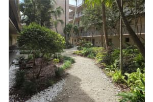 13020 Sw 92nd Ave A106 Miami, FL 33176 - MLS#A11974453