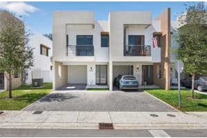 5467 W Oak Way Dania Beach, FL 33314 - MLS#A11974462