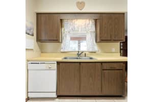 614 Huntington St Brandon, FL 33511 - MLS#A11974463