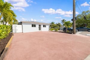 1300 Nw 7th Ave Fort Lauderdale, FL 33311 - MLS#A11974469