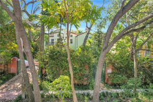 1720 Espanola Dr Miami, FL 33133 - MLS#A11974471