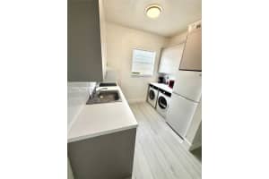 1043 2nd St , Miami, FL 33128 - MLS#A11974473