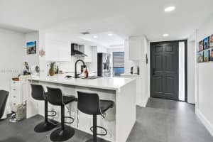 2723 Ne 164th St 77 North Miami Beach, FL 33160 - MLS#A11974482