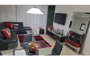 8373 Lake Dr 208 Doral, FL 33166 - MLS#A11974487